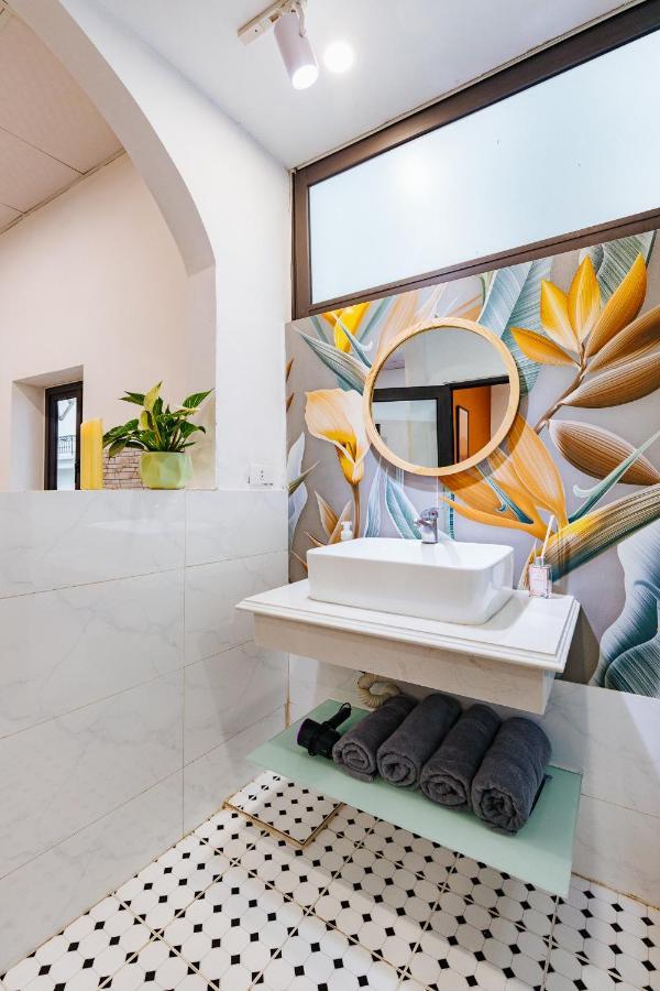 Economy & Premium With Large Groups, Central Location Hanoï