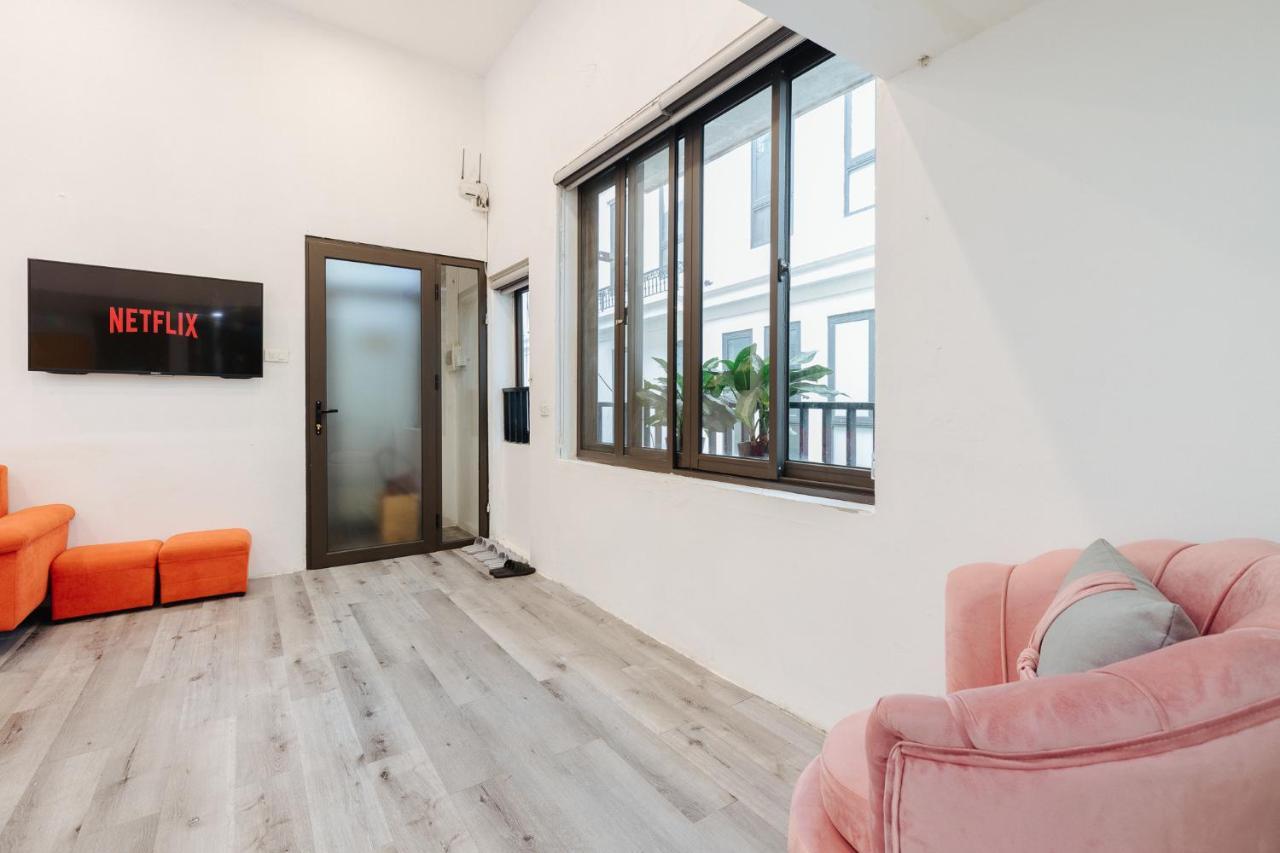 Economy & Premium With Large Groups, Central Location * Hanoi