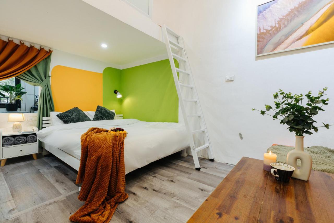 Apartment Economy & Premium With Large Groups, Central Location Hanoi