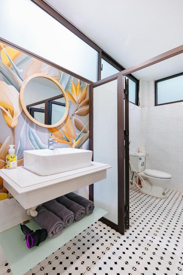 Apartment Economy & Premium With Large Groups, Central Location *